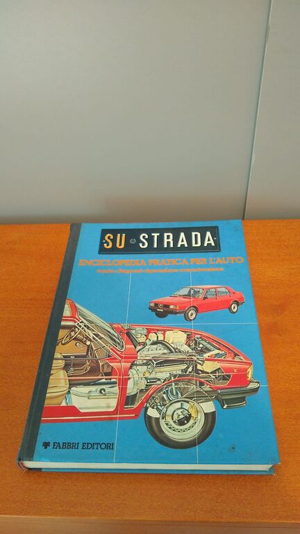 5332113 Su strada n.3. Enciclopedia